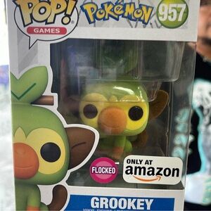 Funko Pop Games Pokémon Grookey Figure mystery box